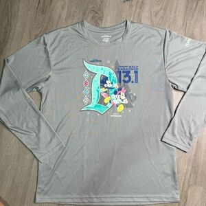 RunDisney 2024 Disneyland Half Marathon Men’s M Medium Long Sleeve Shirt 13.1